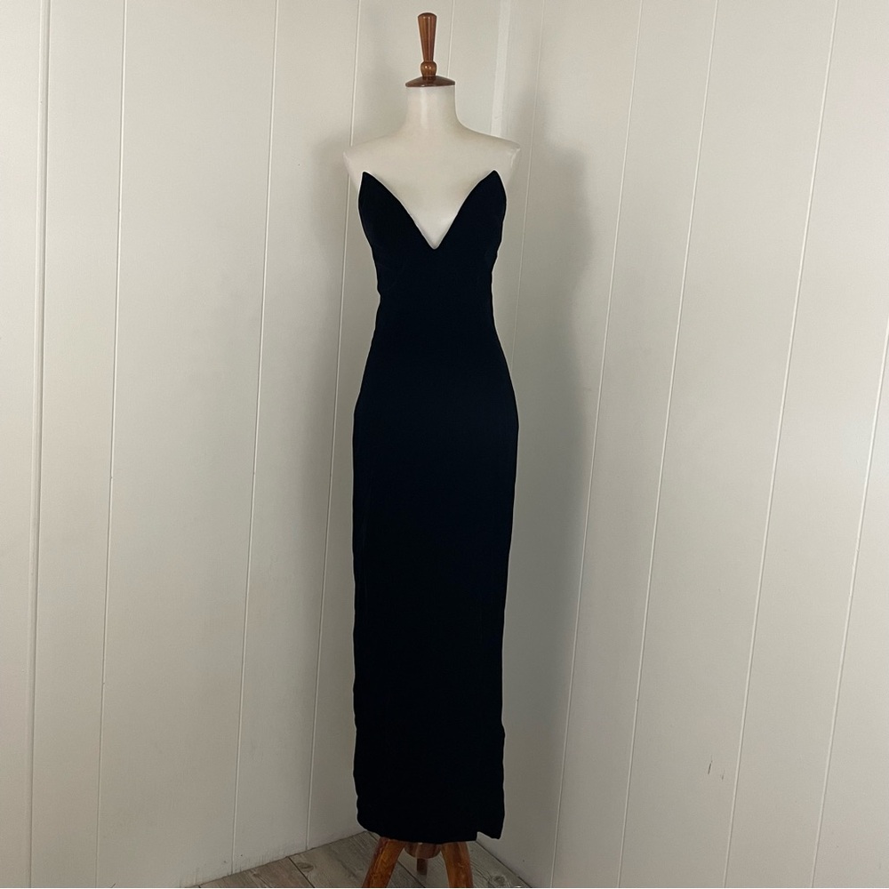 Vintage Velvet Strapless Sleeveless V-Neck Maxi Sheath Dress